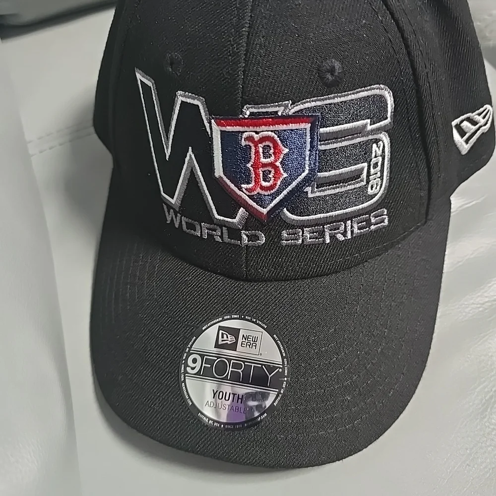 Boston Red Sox 2018 World Series Hat Strap Back‎ New Era Youth OSFM Black